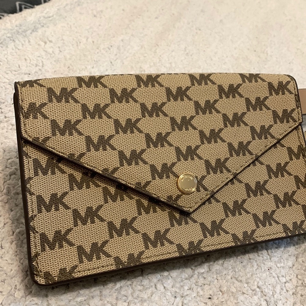 Michael Kors belt purse